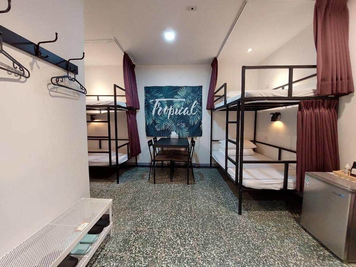Swf淡水新五福旅館 Sinwufu Hotel מראה חיצוני תמונה