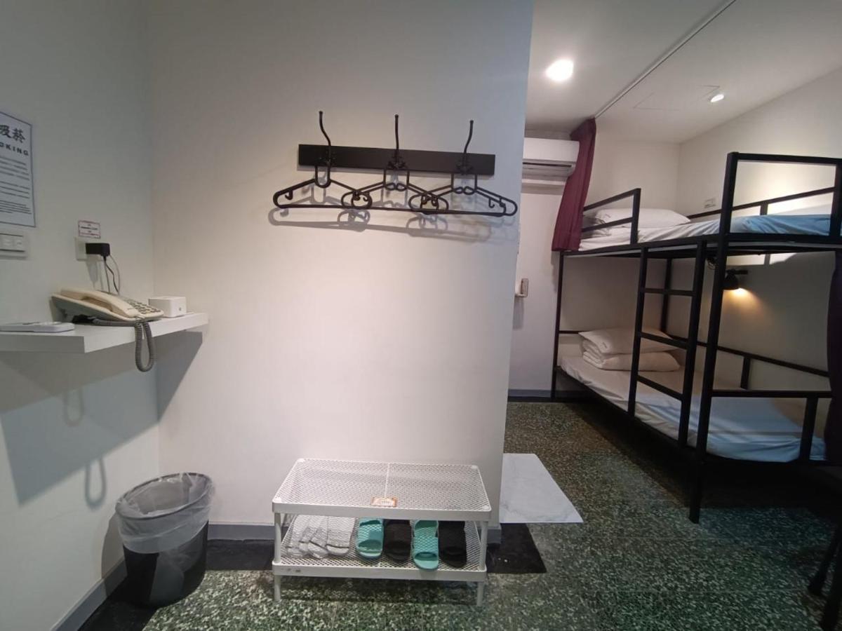 Swf淡水新五福旅館 Sinwufu Hotel מראה חיצוני תמונה
