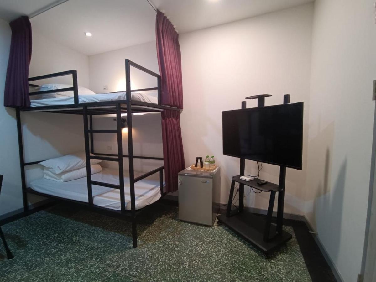 Swf淡水新五福旅館 Sinwufu Hotel מראה חיצוני תמונה