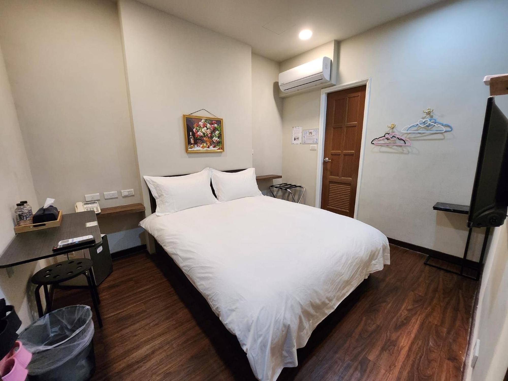 Swf淡水新五福旅館 Sinwufu Hotel מראה חיצוני תמונה